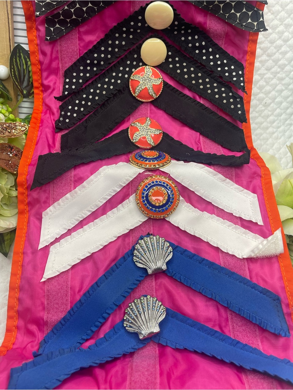 Lindsay Phillips SwitchFlops Strap & Snap Charm Lot w/ Travel Storage Case size - Picture 3 of 7